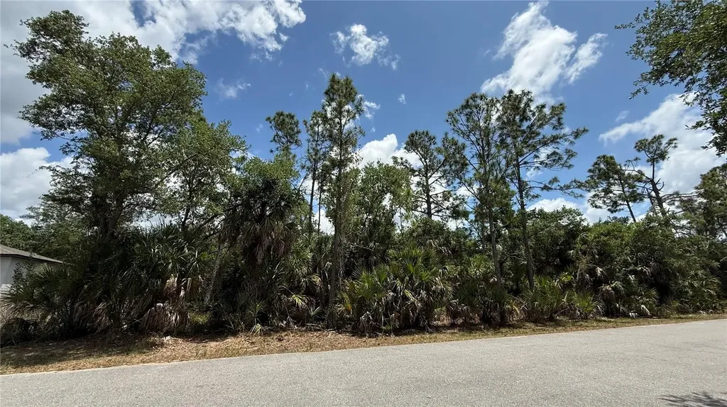 376 Munoz Street Port Charlotte FL 33953