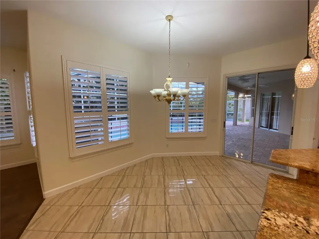 5614 Craindale Drive Orlando FL 32819
