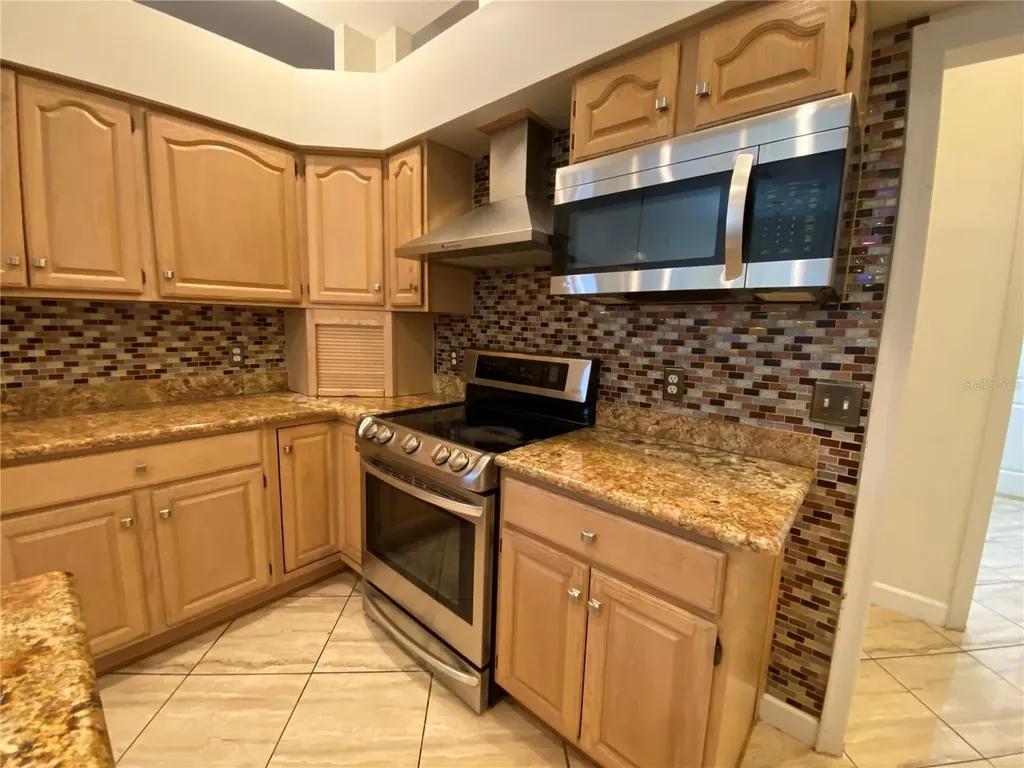 5614 Craindale Drive Orlando FL 32819