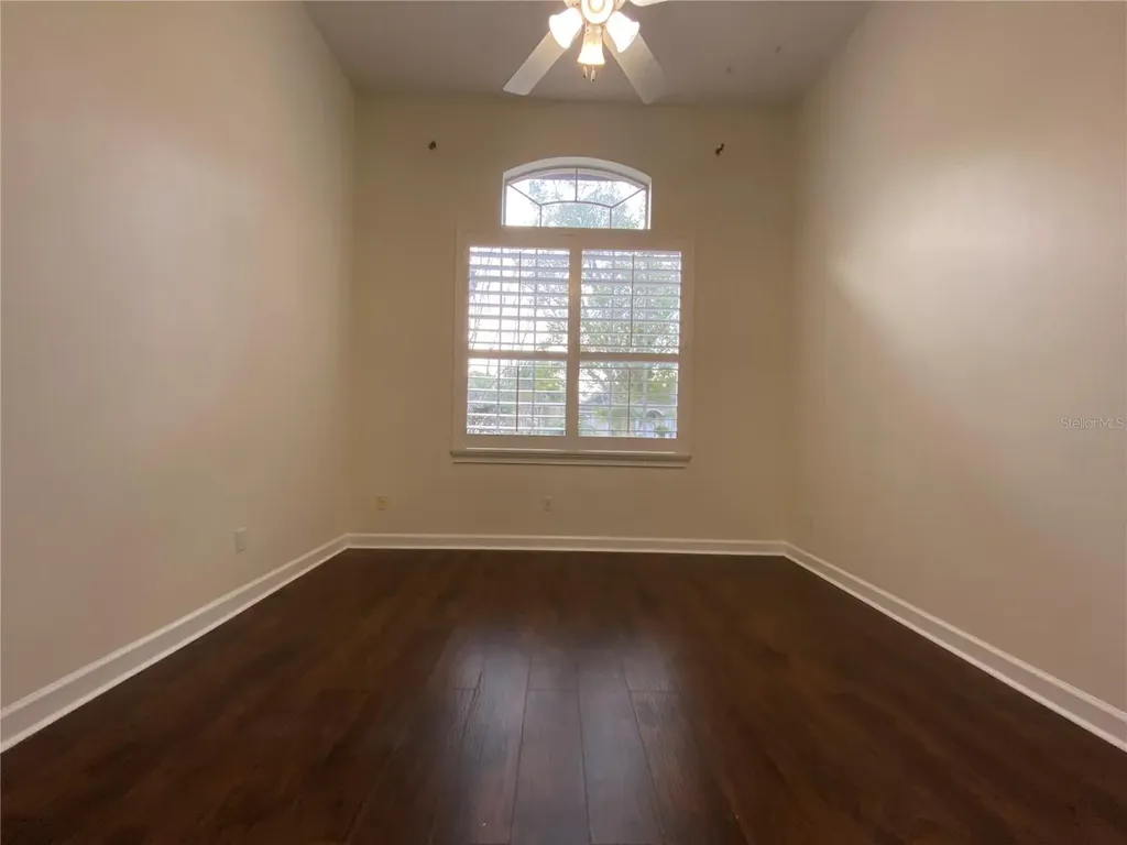 5614 Craindale Drive Orlando FL 32819