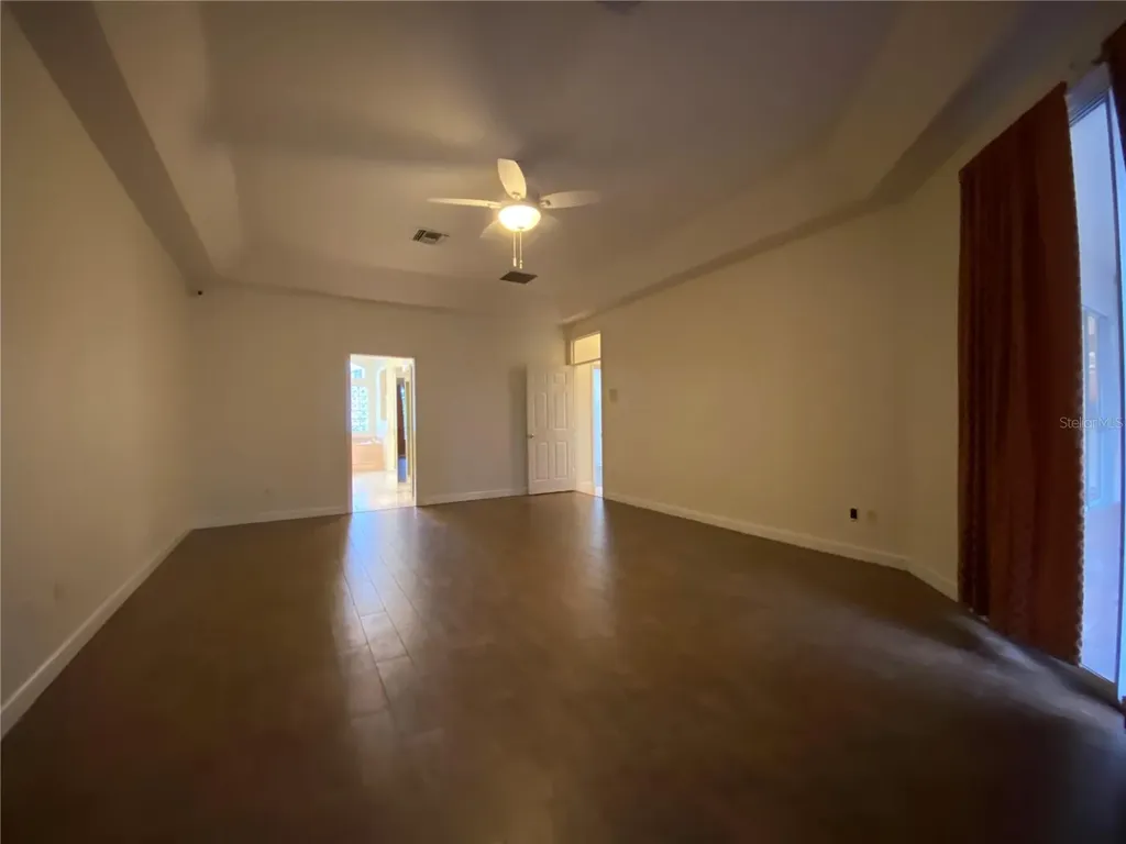 5614 Craindale Drive Orlando FL 32819