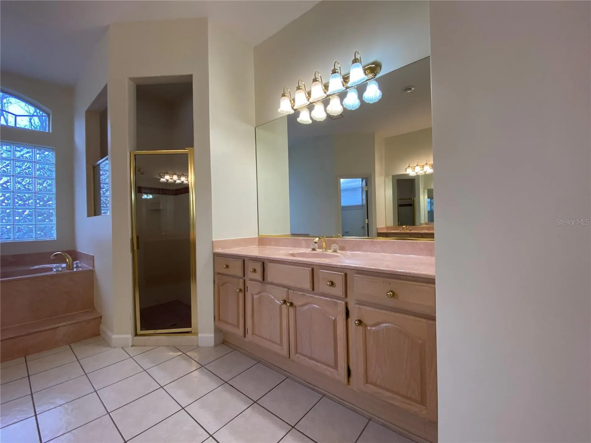 5614 Craindale Drive Orlando FL 32819