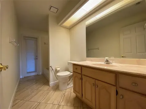 5614 Craindale Drive Orlando FL 32819