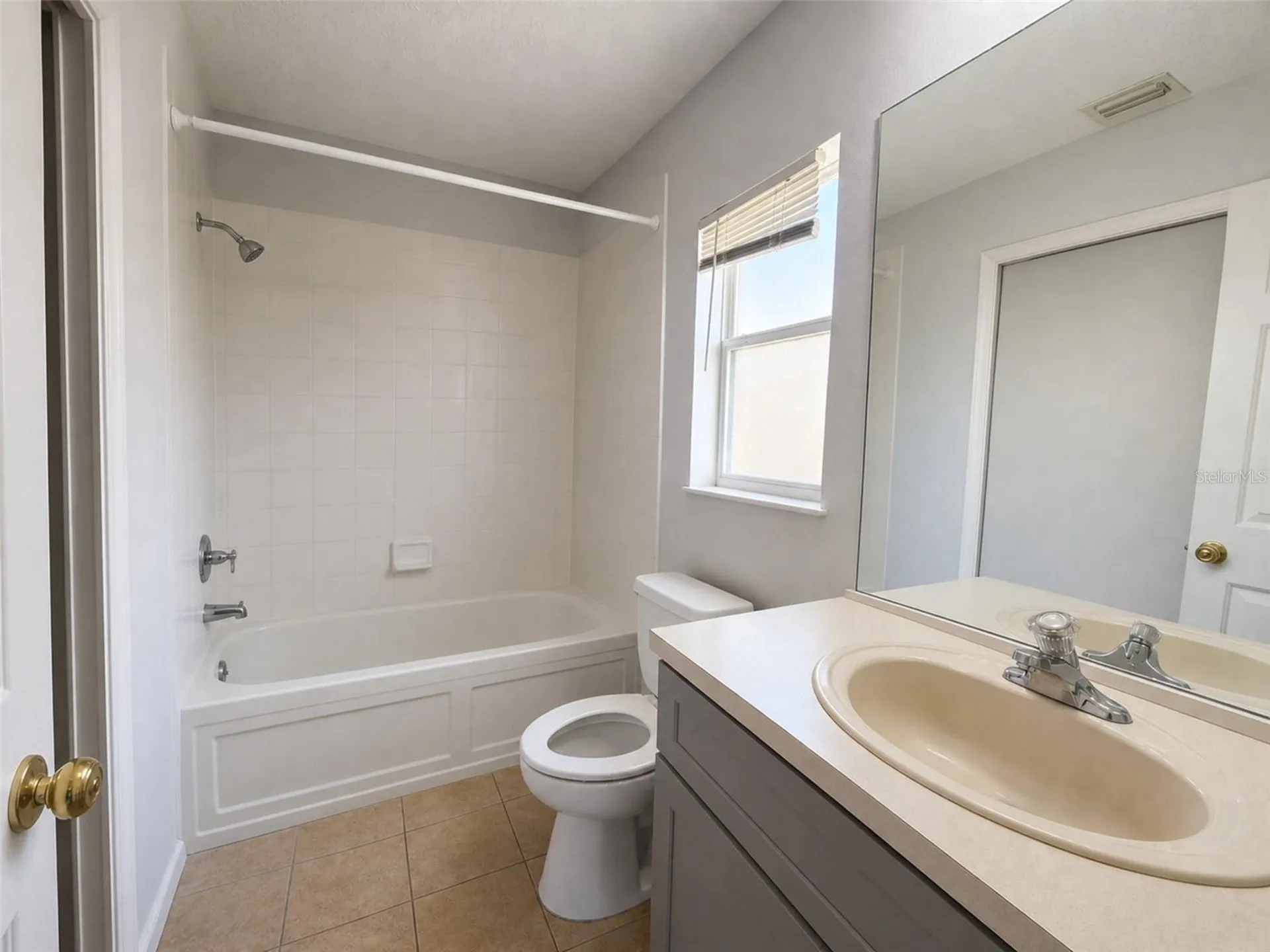 7823 Carriage Pointe Drive Gibsonton FL 33534