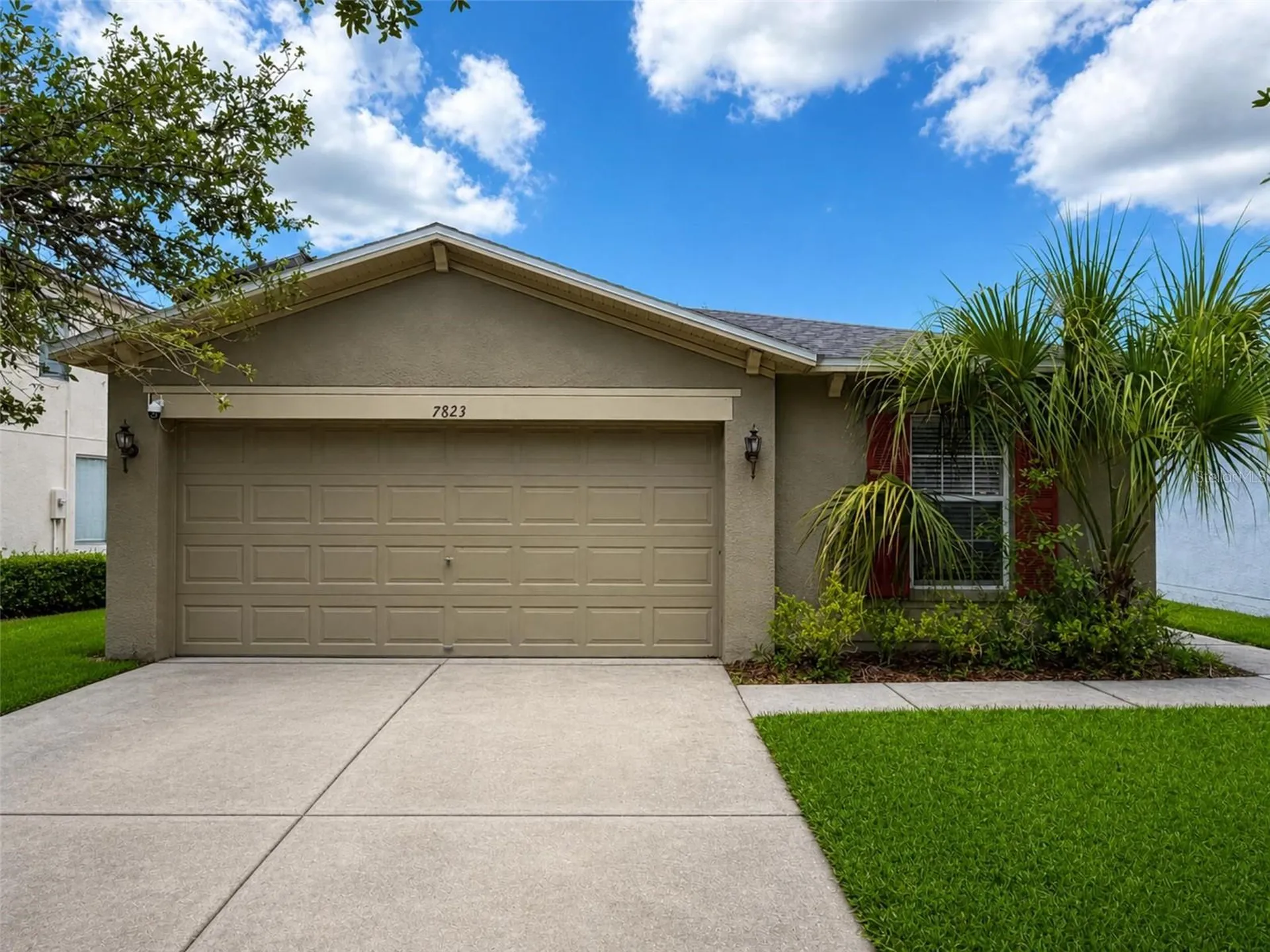 7823 Carriage Pointe Drive Gibsonton FL 33534