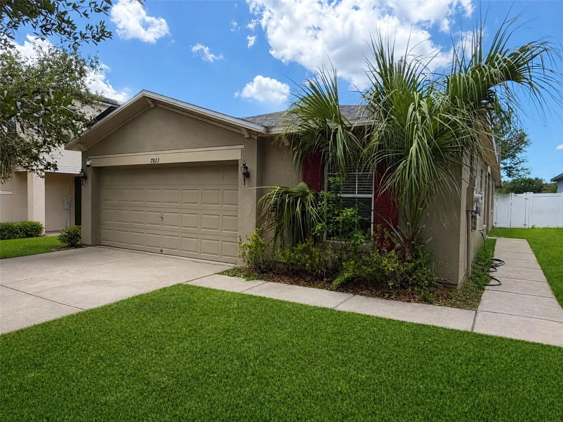 7823 Carriage Pointe Drive Gibsonton FL 33534