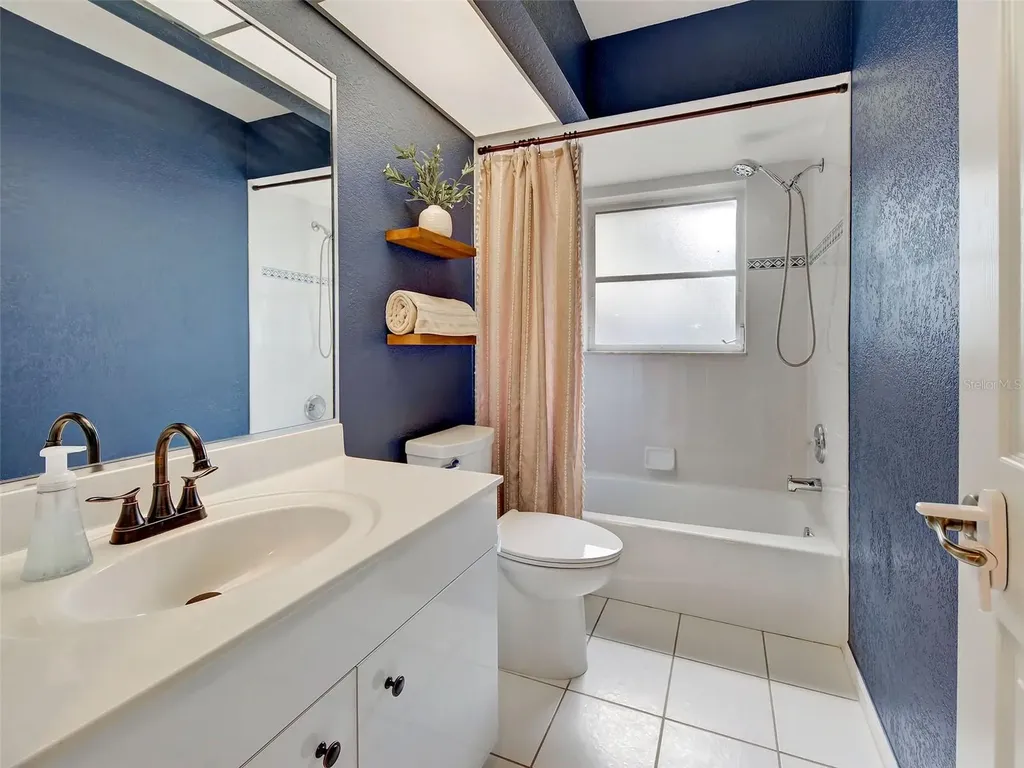 1303 E Gate Drive Venice FL 34285