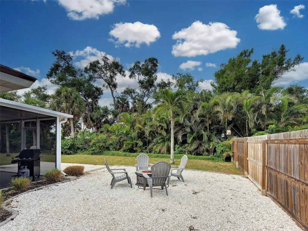 1303 E Gate Drive Venice FL 34285