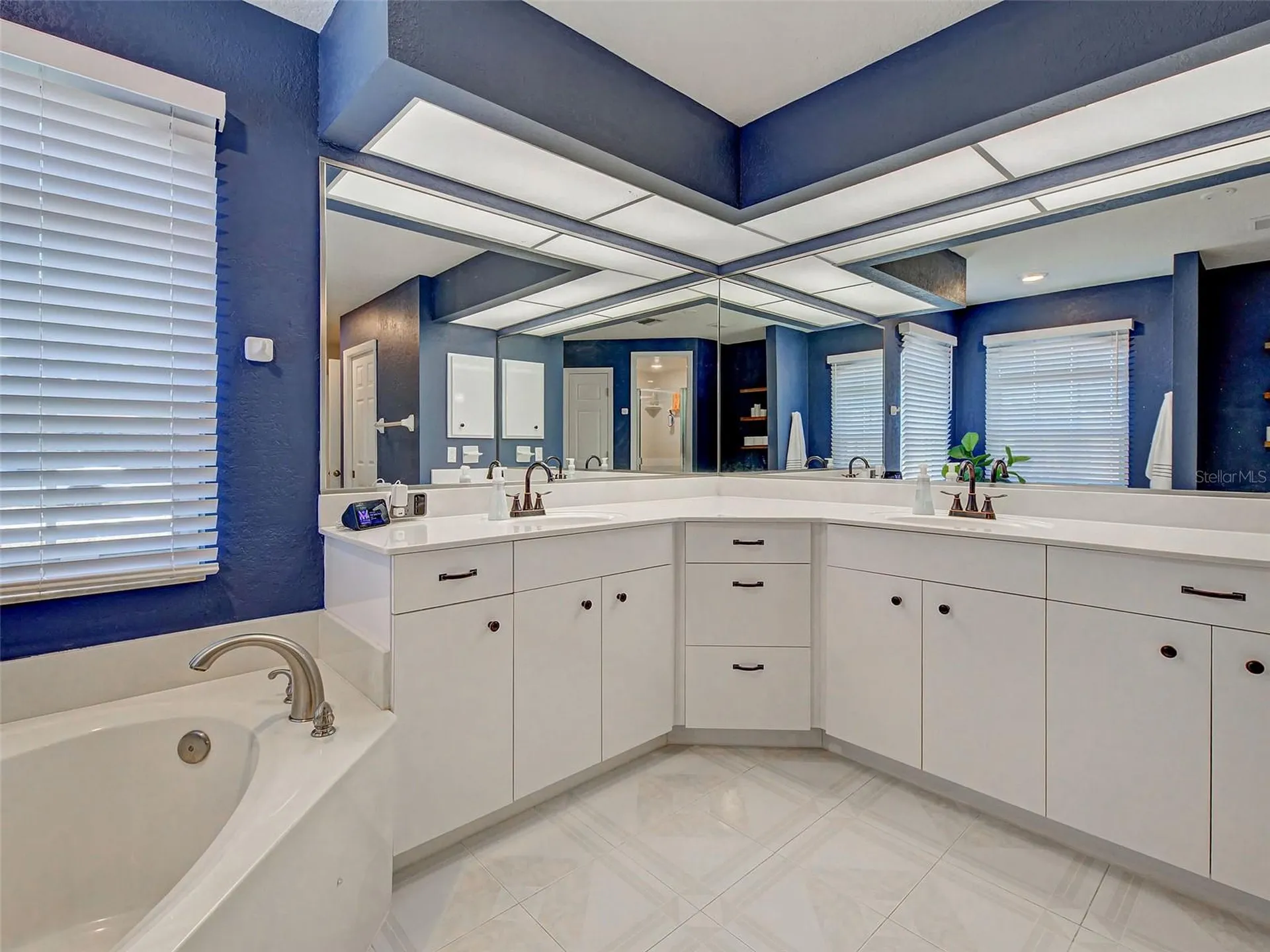 1303 E Gate Drive Venice FL 34285