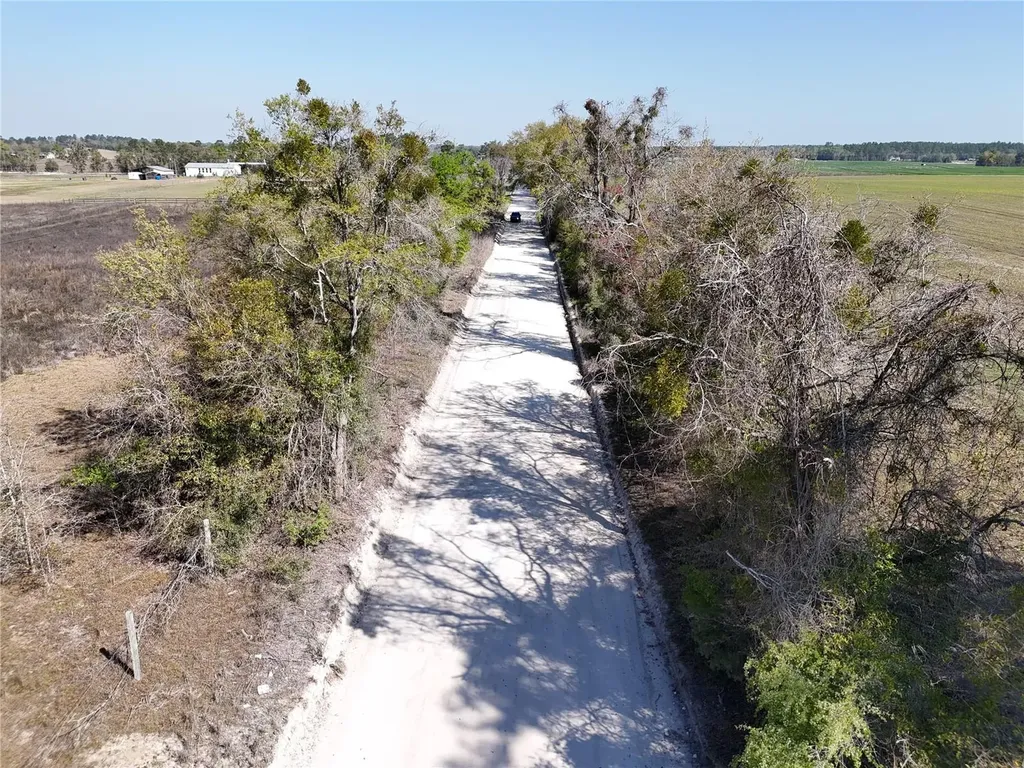NW 50 Street Bell FL 32619