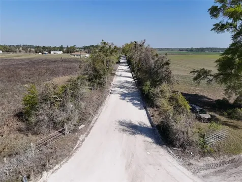 NW 50 Street Bell FL 32619