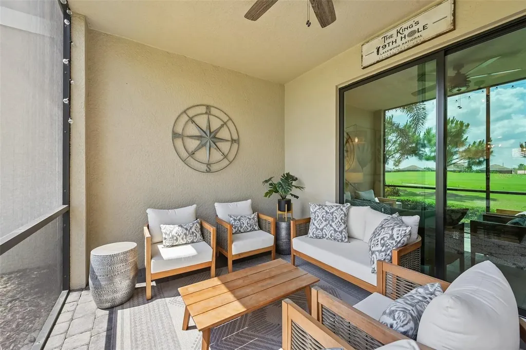 5721 Palmer Circle Lakewood Ranch FL 34211