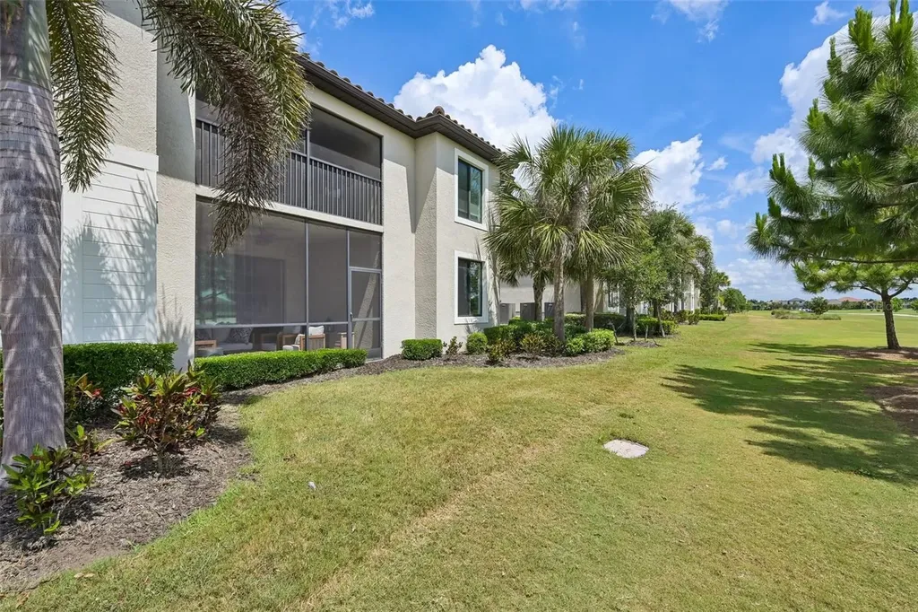 5721 Palmer Circle Lakewood Ranch FL 34211