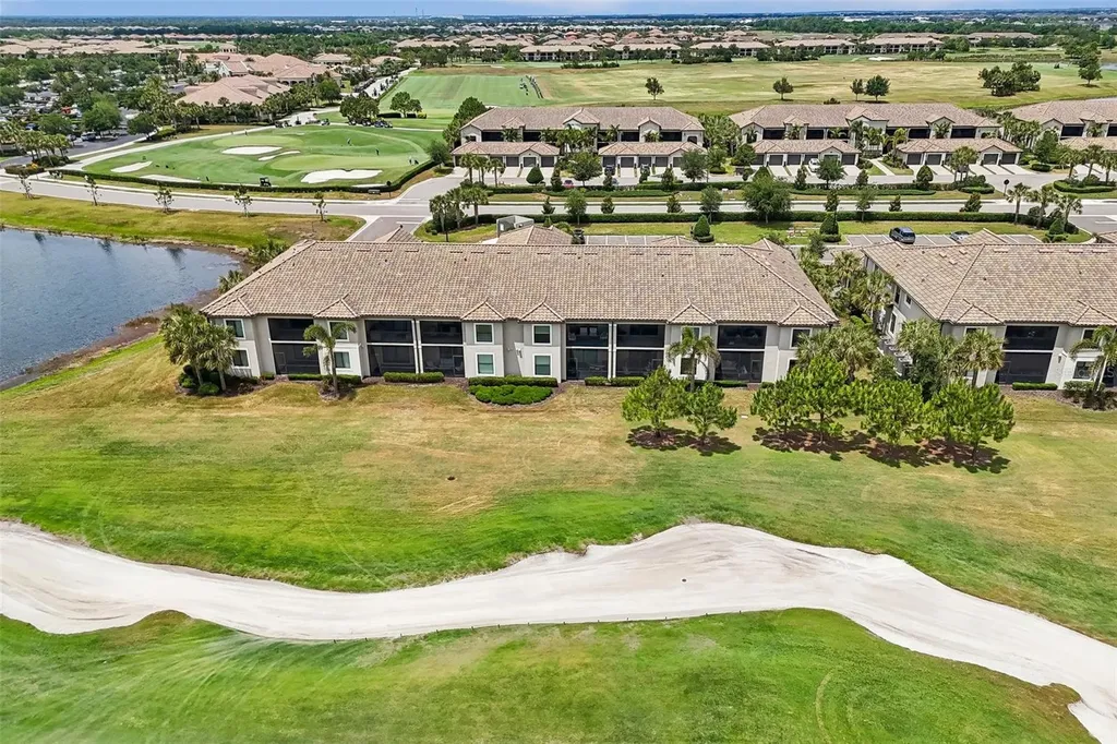 5721 Palmer Circle Lakewood Ranch FL 34211