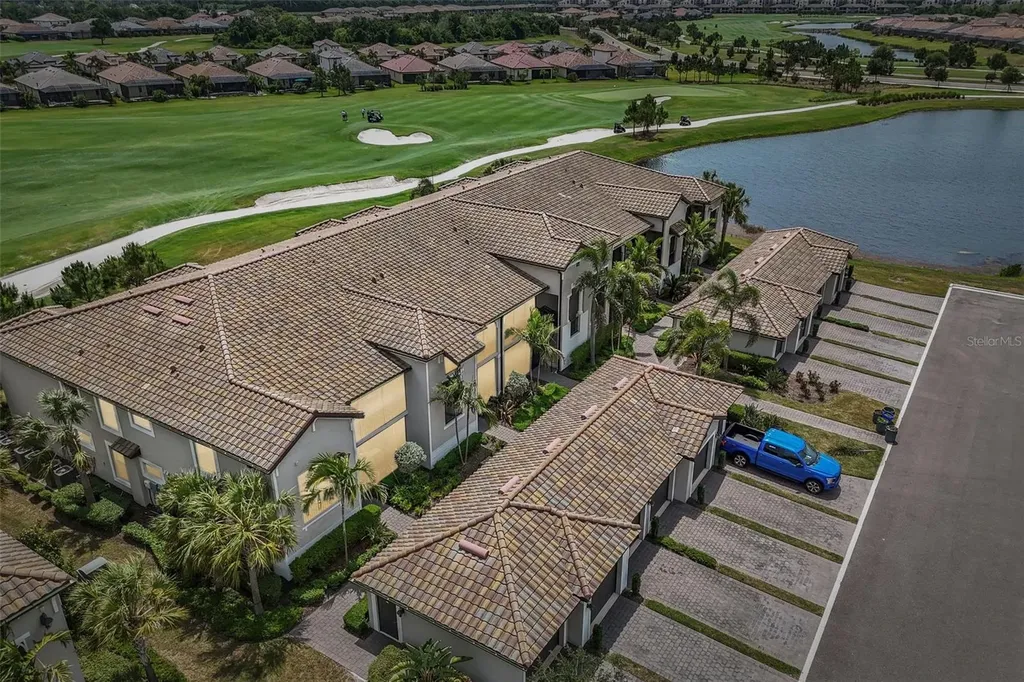 5721 Palmer Circle Lakewood Ranch FL 34211