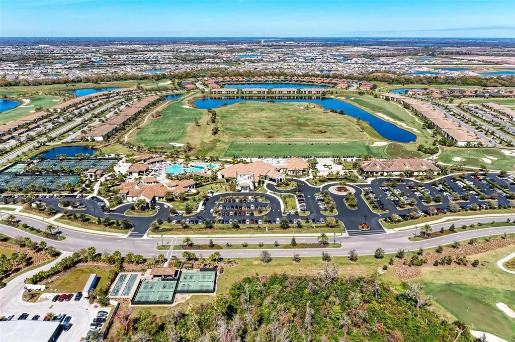 5721 Palmer Circle Lakewood Ranch FL 34211