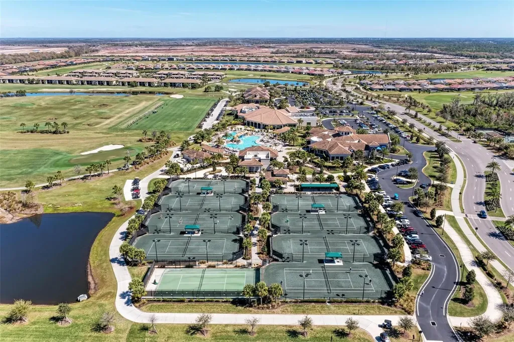 5721 Palmer Circle Lakewood Ranch FL 34211