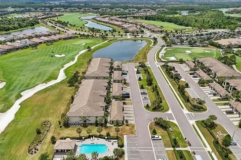 5721 Palmer Circle Lakewood Ranch FL 34211