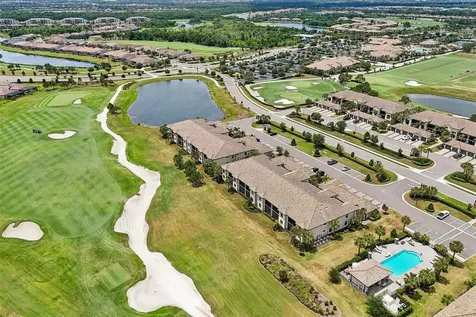5721 Palmer Circle Lakewood Ranch FL 34211