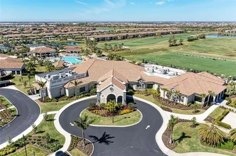 5721 Palmer Circle Lakewood Ranch FL 34211