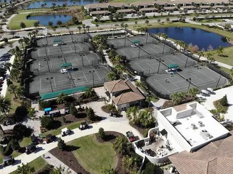 5721 Palmer Circle Lakewood Ranch FL 34211