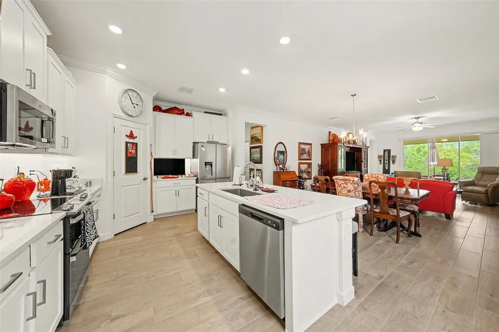 10395 Banyan Breeze Boulevard Land O Lakes FL 34638