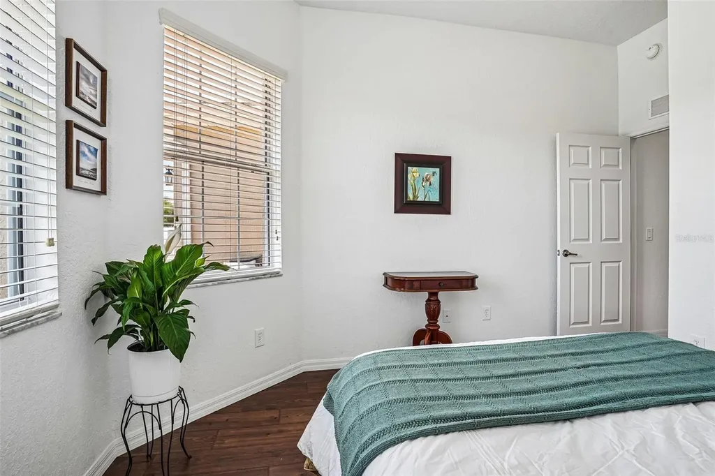 5116 Neptune Circle Oxford FL 34484