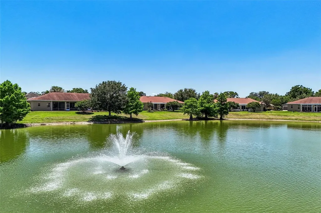 5116 Neptune Circle Oxford FL 34484