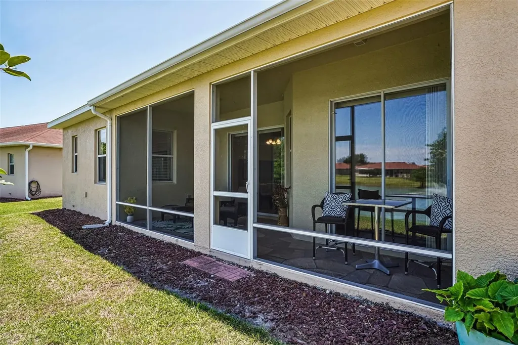 5116 Neptune Circle Oxford FL 34484