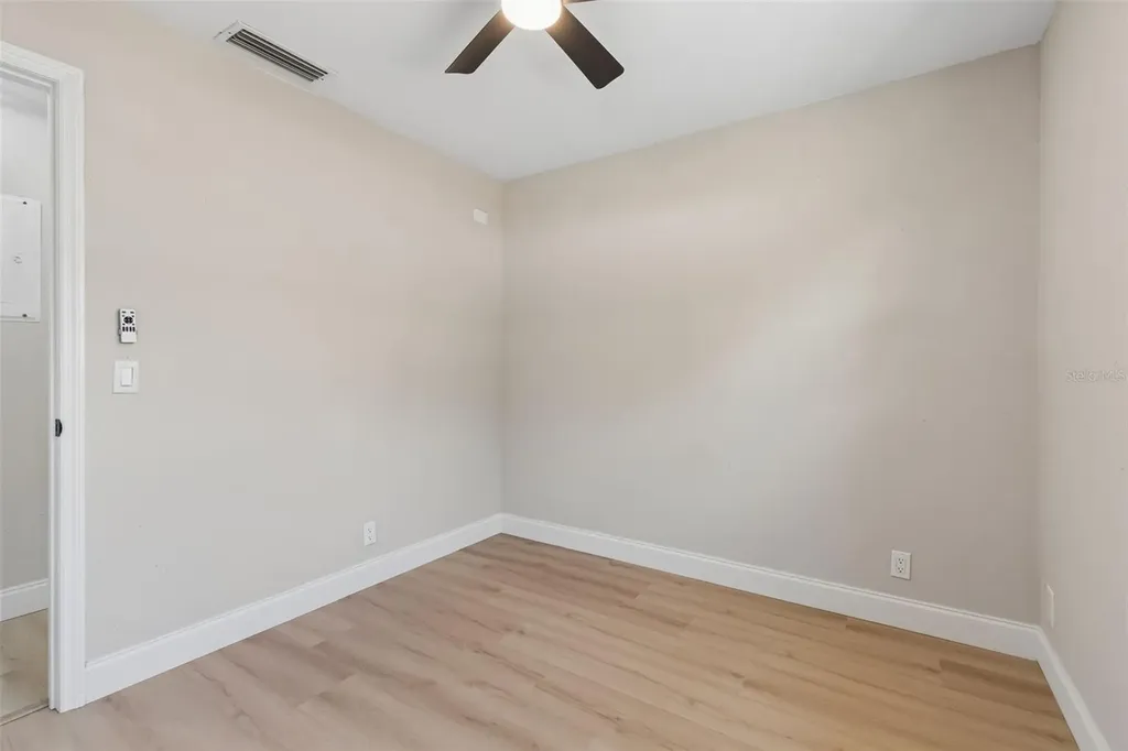 4221 Empire Place Tampa FL 33610