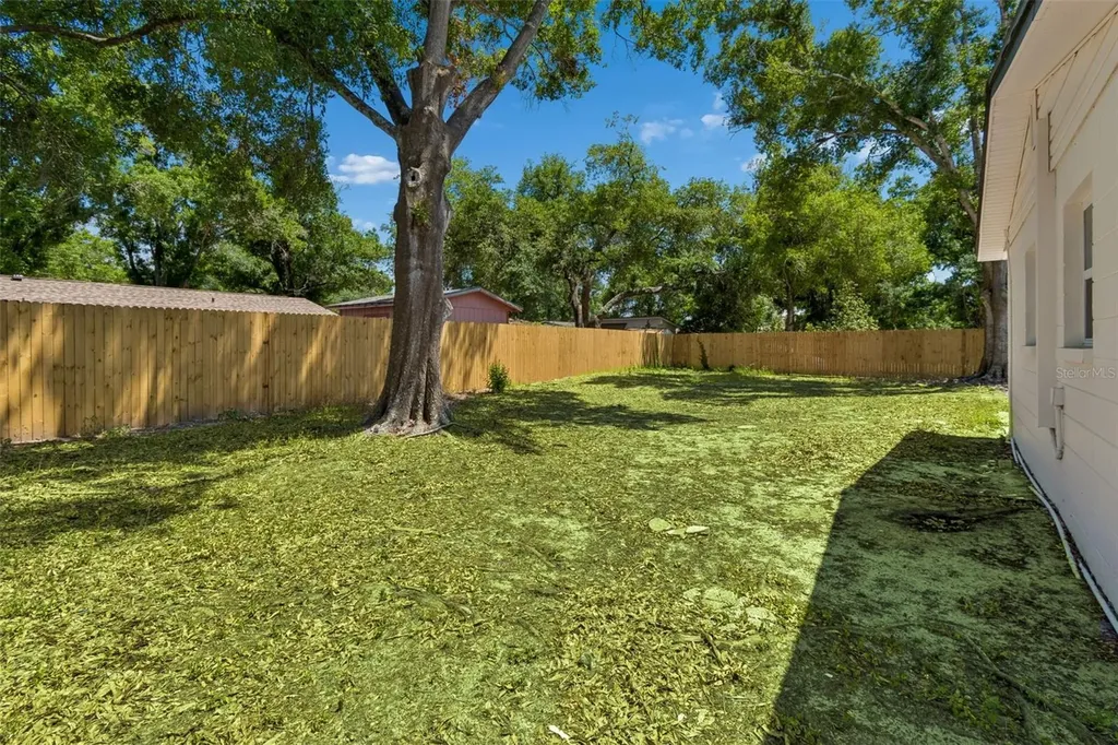 4221 Empire Place Tampa FL 33610