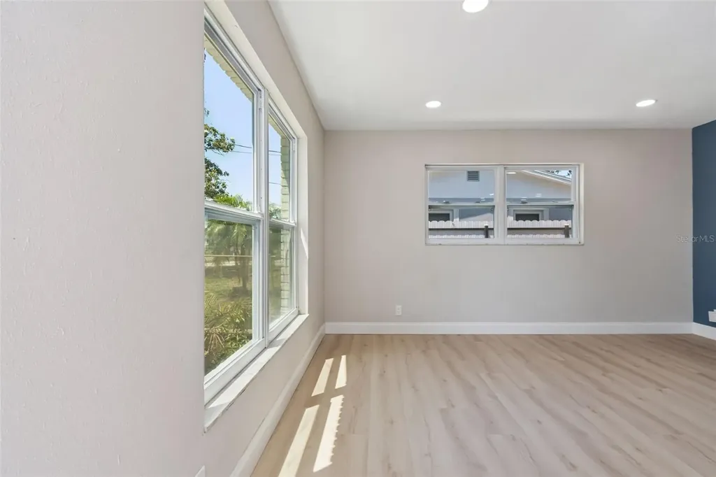 4221 Empire Place Tampa FL 33610