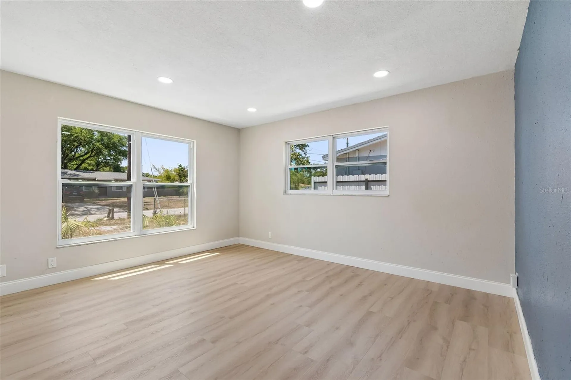 4221 Empire Place Tampa FL 33610