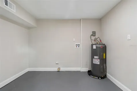 4221 Empire Place Tampa FL 33610