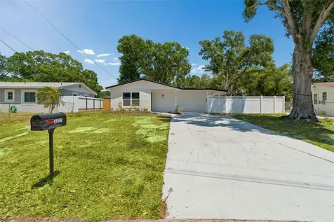 4221 Empire Place Tampa FL 33610
