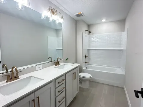 5948 Fresh Flora Drive Wimauma FL 33598