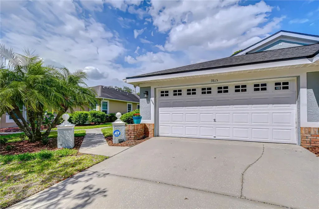 9815 Gingerwood Drive Tampa FL 33626