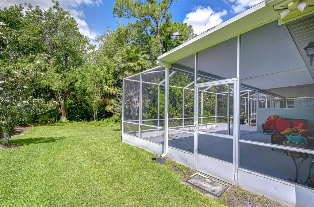 9815 Gingerwood Drive Tampa FL 33626