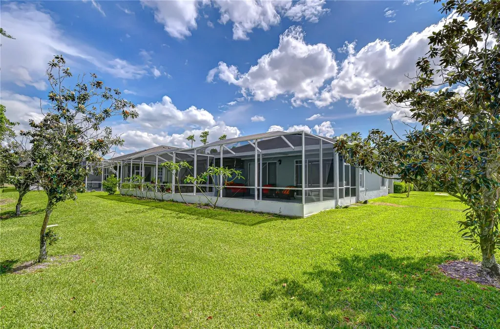 9815 Gingerwood Drive Tampa FL 33626