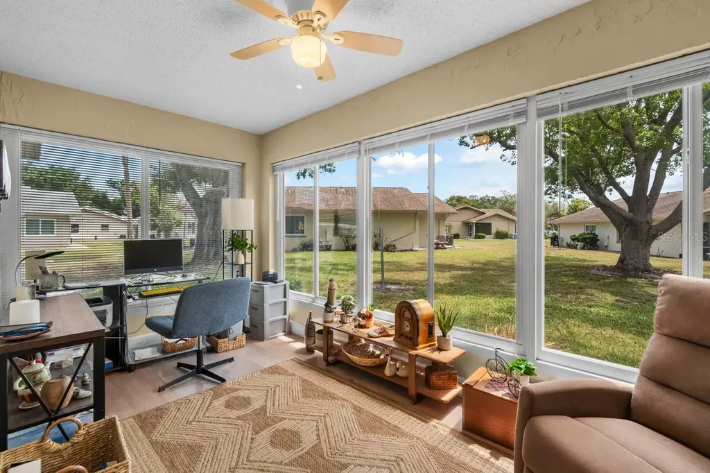 330 Gloucester Boulevard Sun City Center FL 33573