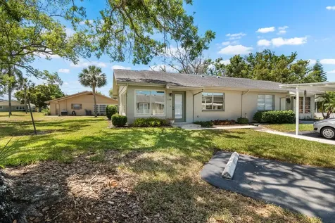 330 Gloucester Boulevard Sun City Center FL 33573
