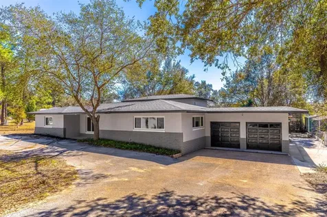 16880 SE 63rd Lane Ocklawaha FL 32179
