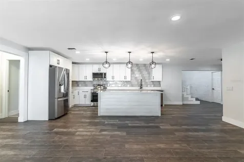 16880 SE 63rd Lane Ocklawaha FL 32179