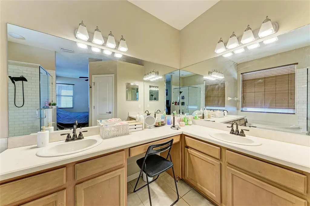 6024 36th Court E Ellenton FL 34222