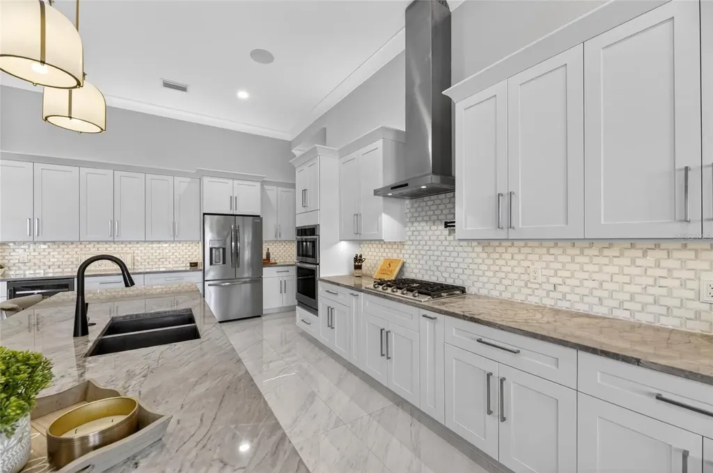 5704 Tybee Island Drive Apollo Beach FL 33572
