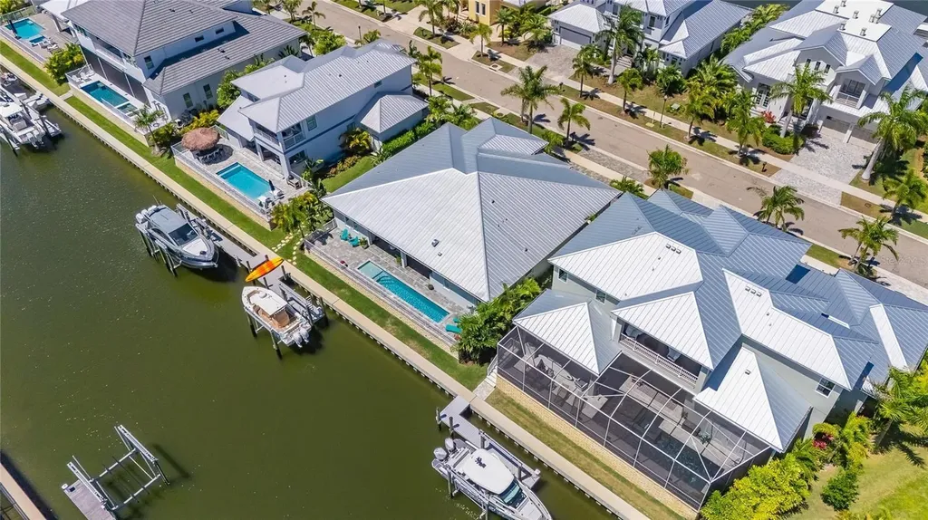 5704 Tybee Island Drive Apollo Beach FL 33572