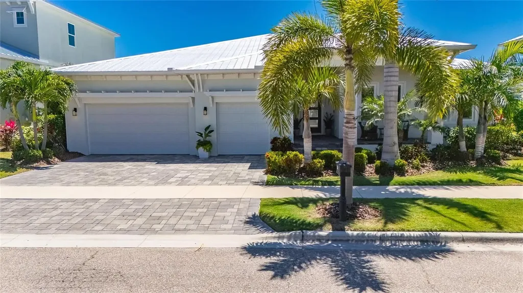 5704 Tybee Island Drive Apollo Beach FL 33572