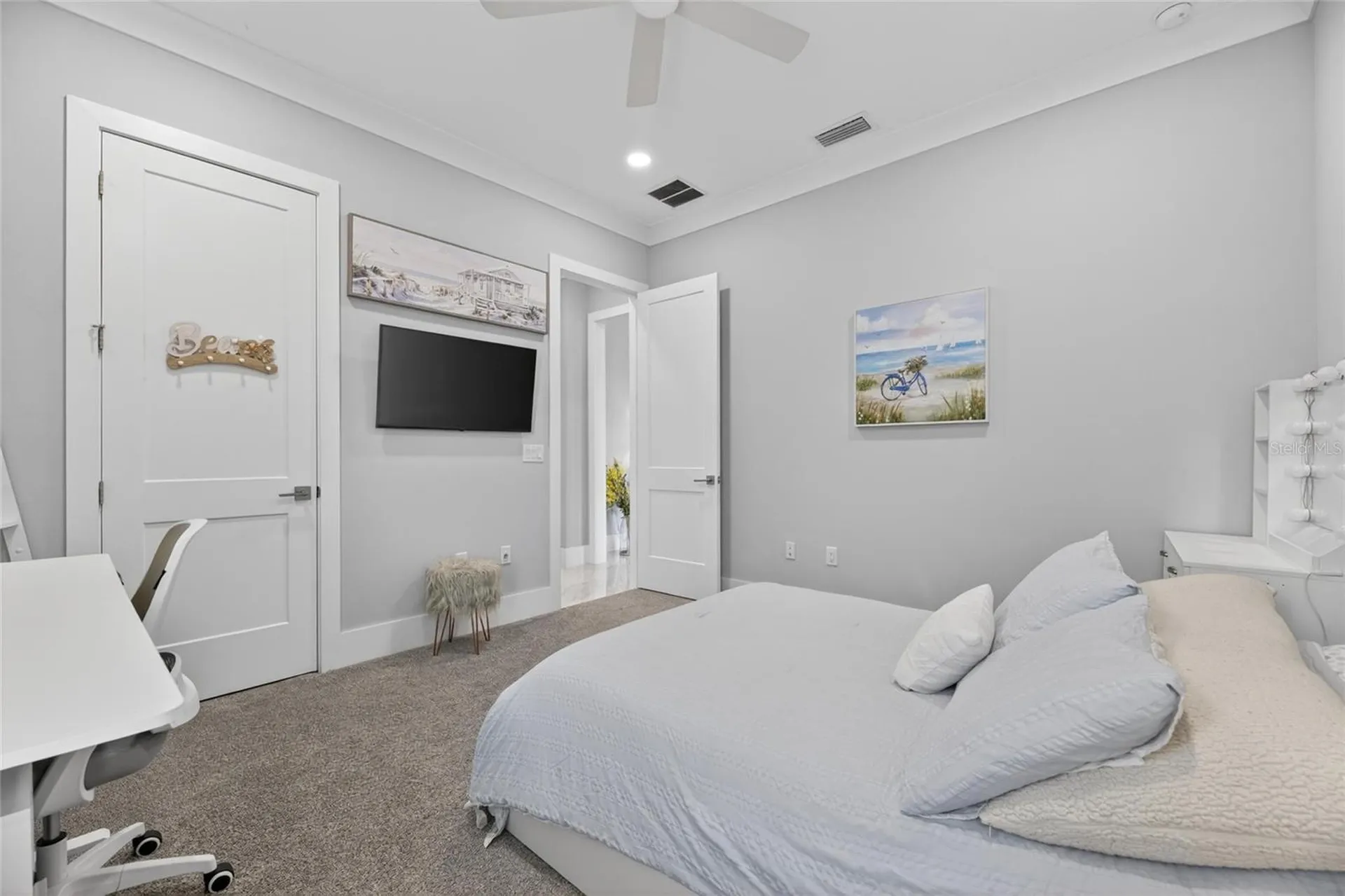 5704 Tybee Island Drive Apollo Beach FL 33572