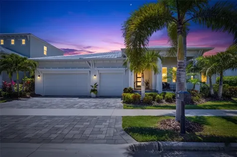5704 Tybee Island Drive Apollo Beach FL 33572