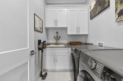 5704 Tybee Island Drive Apollo Beach FL 33572